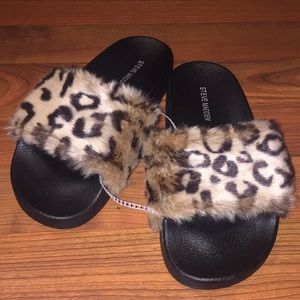 Brand new final sale🔥